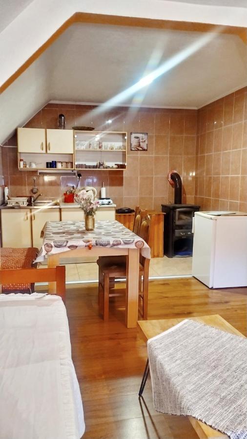 Apartmani Bozana Vojinovic Zabljak  Luaran gambar